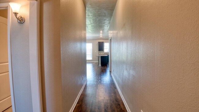 Building Photo - 4104 Summer Haze Ct