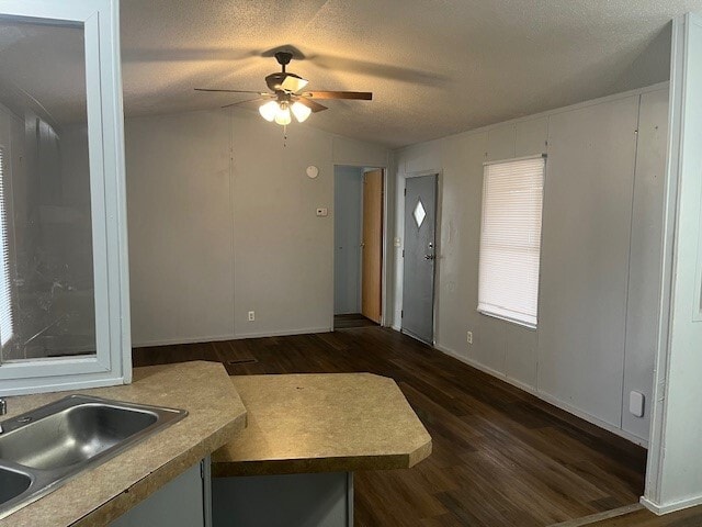 Building Photo - 12628 Lazy Dr