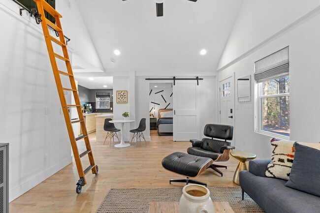 Foto del edificio - 1675 Highway 92 S