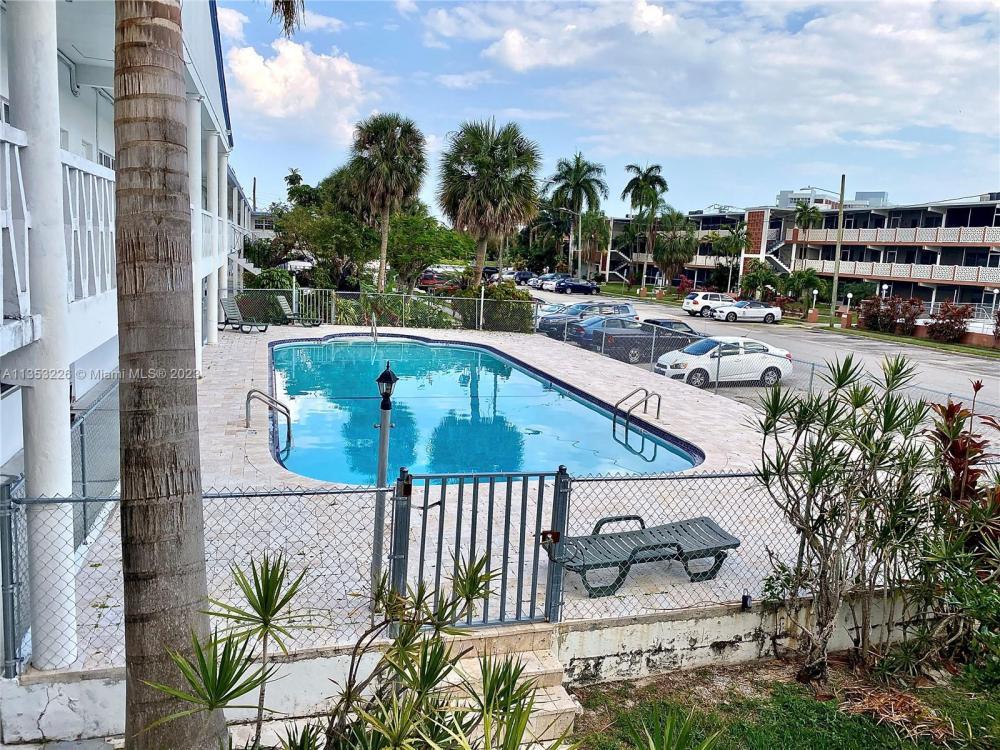 Primary Photo - 1 bedroom in Miami FL 33162
