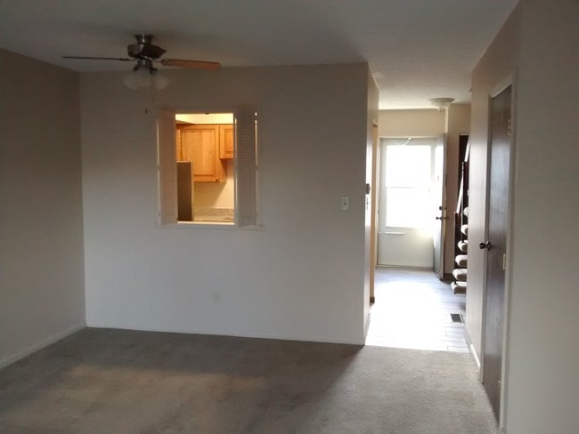 Living Room - New Yorker Apartments