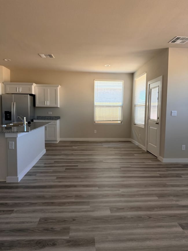 Building Photo - 6418 Patrick Clay Dr