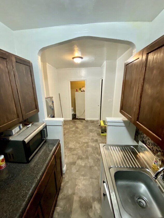 250 E 178th St, The Bronx, NY 10457 House Rental in The Bronx, NY