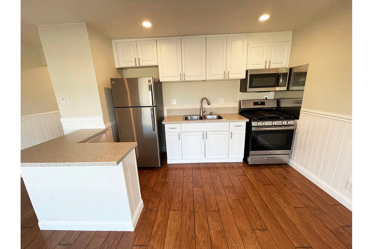 Updated Kitchen - 204 14th St