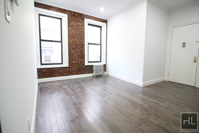 Building Photo - 3026 31st St
