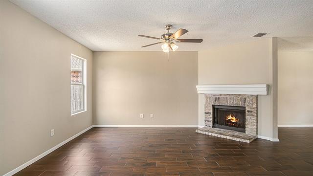 Building Photo - 8732 Hunters Point Way