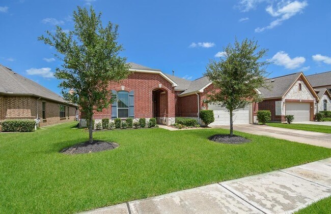 Foto del edificio - 2715 Farlow Ln