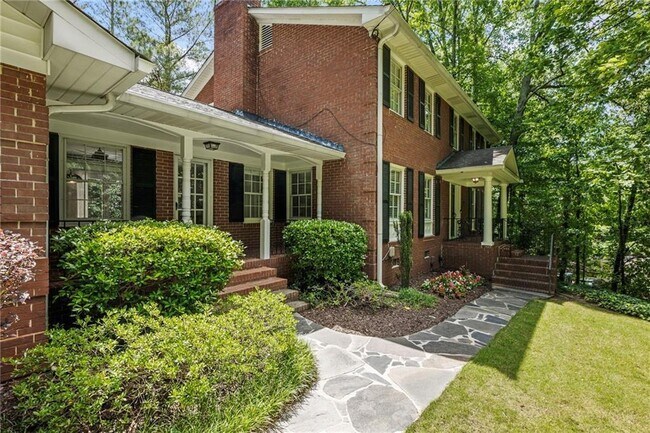 Building Photo - 4243 McClatchey Cir NE