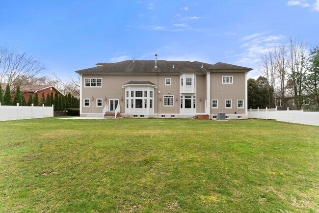 Foto del edificio - 75 Woodfall Rd