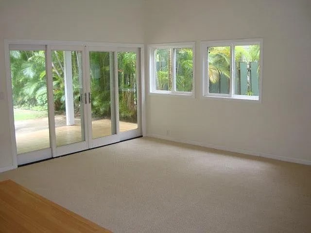 Building Photo - 7120 Naakea St