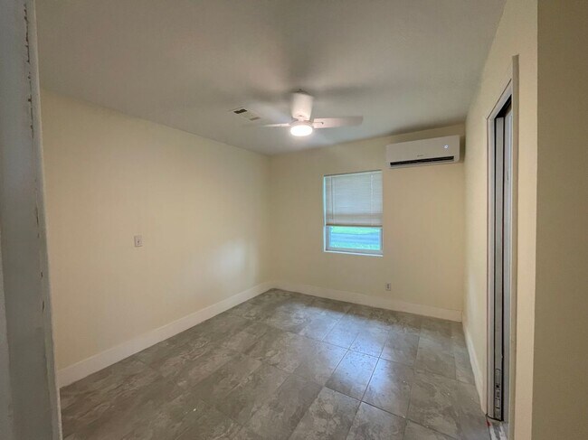 Building Photo - 2194 Ponce De Leon Cir