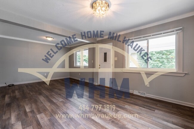 Building Photo - COMING SOON! Gorgeous 3 Bedroom Single Fam...
