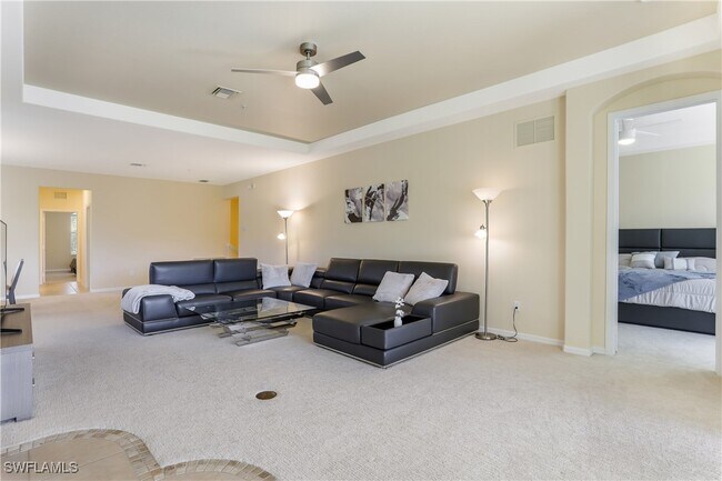 Building Photo - 12855 Carrington Cir