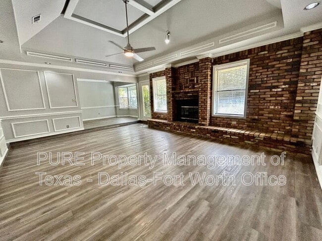 Photo - 7729 Red Oak St. House