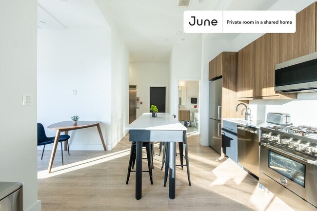Foto del edificio - Room in Shared 4 bed/2 bath home in Dupont Circle
