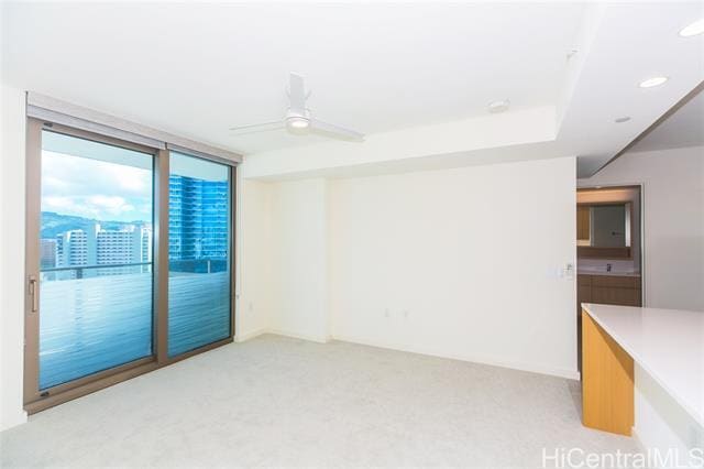 Foto del edificio - 1388 Kapiolani Blvd