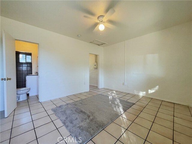 Foto del edificio - 952 E 10th St