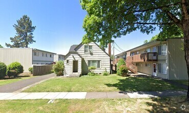 Building Photo - 1233 W 8th Ave