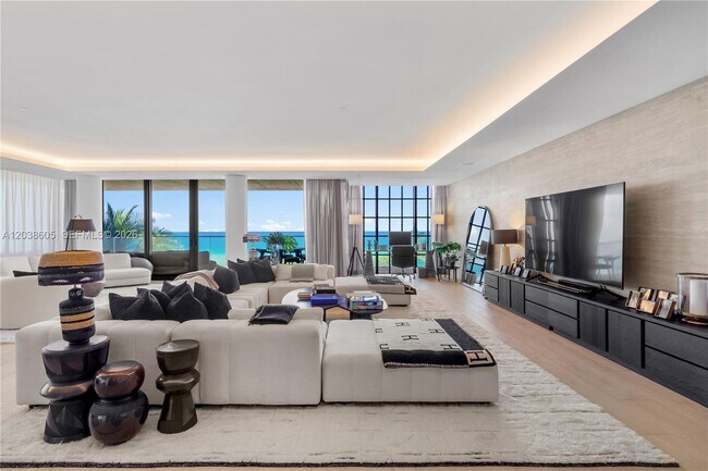Foto del edificio - 8955 Collins Ave