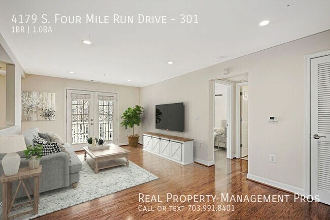 Foto del edificio - 4179 S Four Mile Run Dr