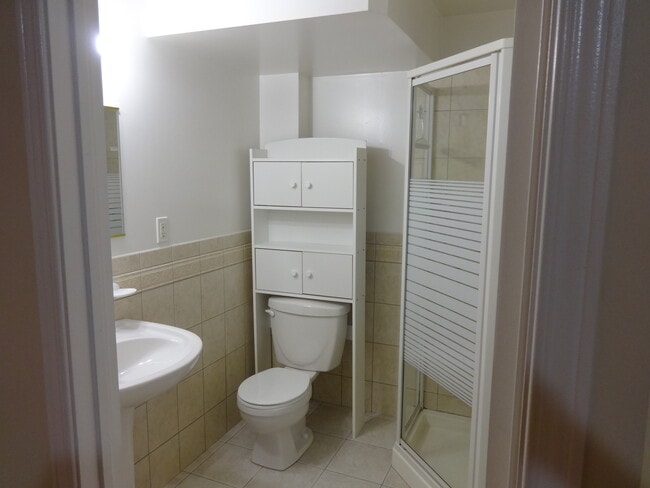 Building Photo - 1 Salt Creek Av