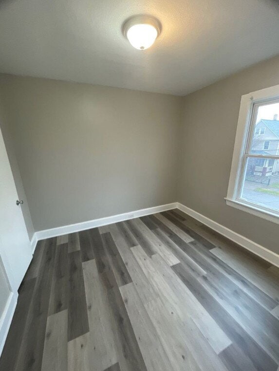 Building Photo - 3-Bedroom Duplex in Cleveland's Vibrant Neighborhood!