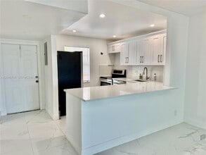 Building Photo - 14790 Bonaire Blvd