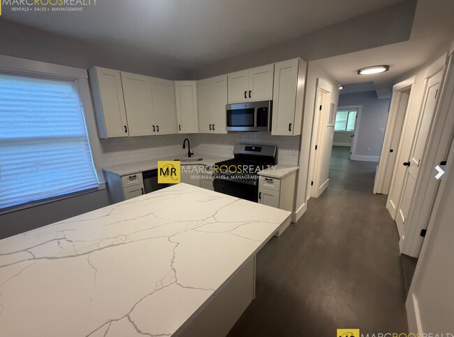 Foto del edificio - 110 Marginal St