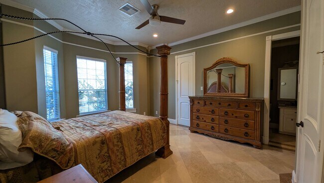 Foto del edificio - 36215 Ft Bend County Line Rd