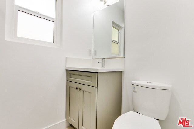 Foto del edificio - 1653 Redcliff St
