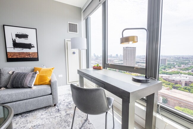 Foto del edificio - 1035 W Van Buren St