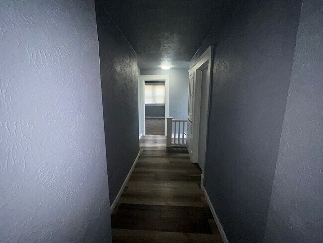 Foto del edificio - Charming 3-Bedroom Property in Prime Location