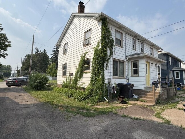 Foto del edificio - 1315 N 21st St