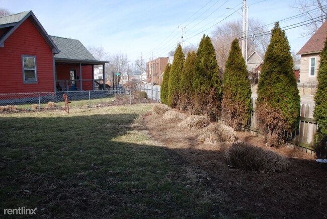 Foto del edificio - 2 br, 1 bath House - 848 Shelby St.