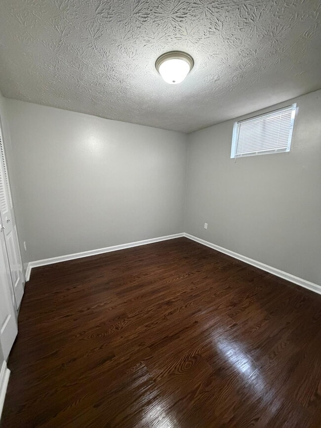 Building Photo - 159 Miller Dr