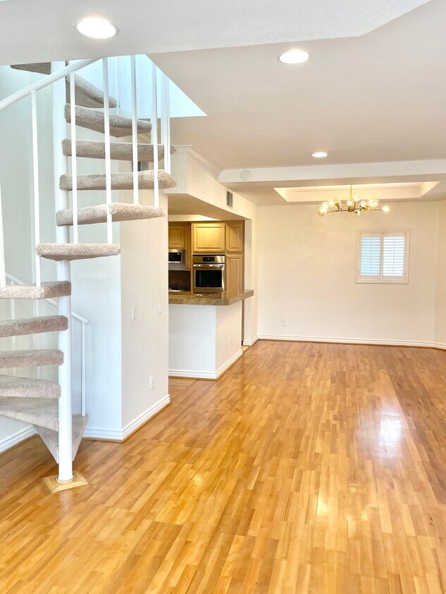 14960 Dickens St Unit 315, Sherman Oaks, CA 91403 Condo for Rent in