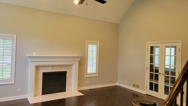 Building Photo - 2655 Sweetbroom Rd
