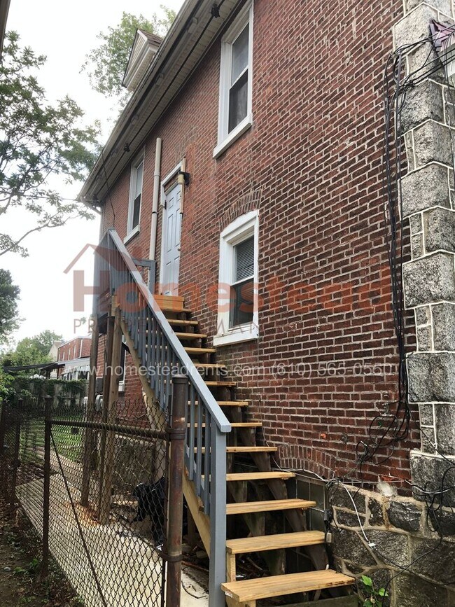 Foto del edificio - 510 MacDade Blvd