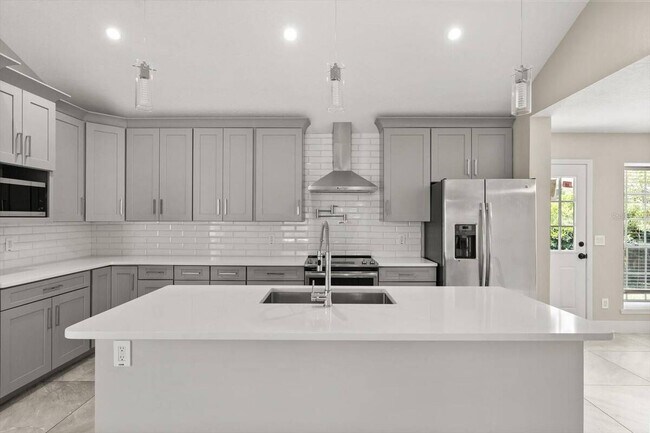 Building Photo - 1509 Red Oak Ct