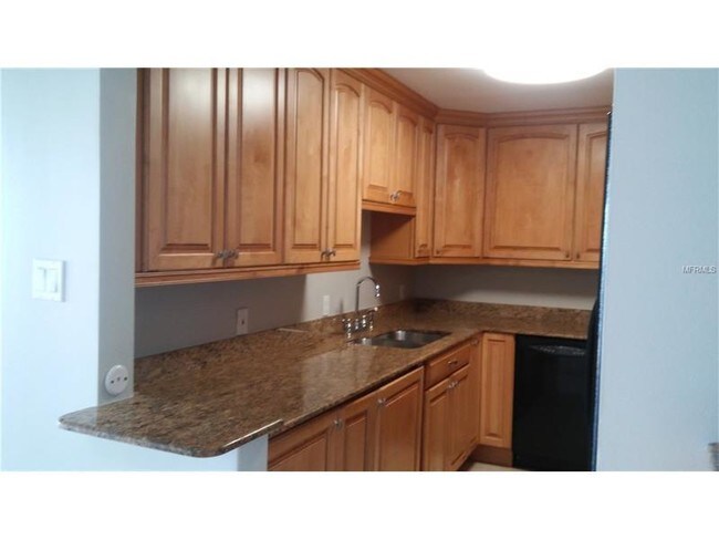 Foto del edificio - 3211 W Swann Ave