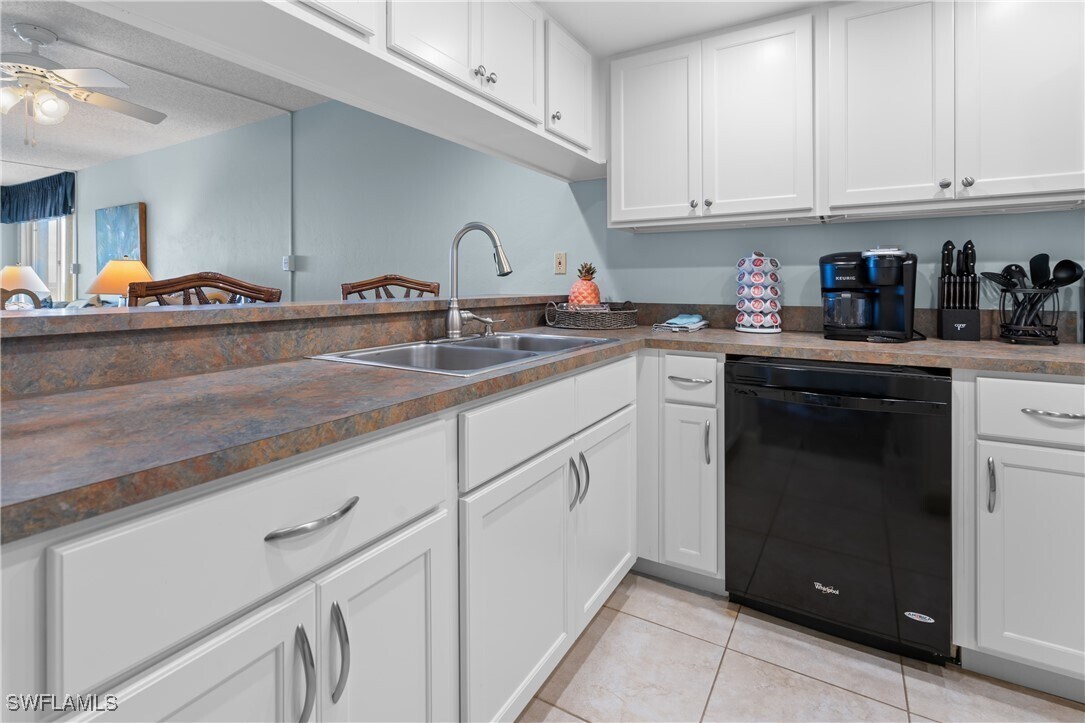 Foto principal - 25901 Hickory Blvd