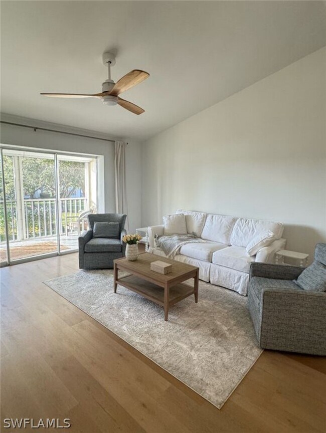 Foto del edificio - 529 Mardel Dr