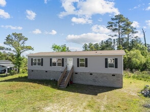 Building Photo - 944 Merrimon Rd