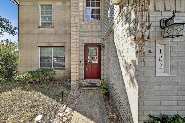 Building Photo - 102 Cannery Cove