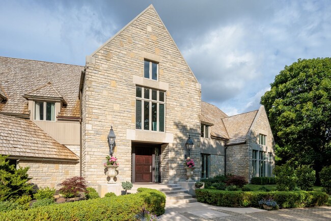 Building Photo - 7192 Dublin Rd