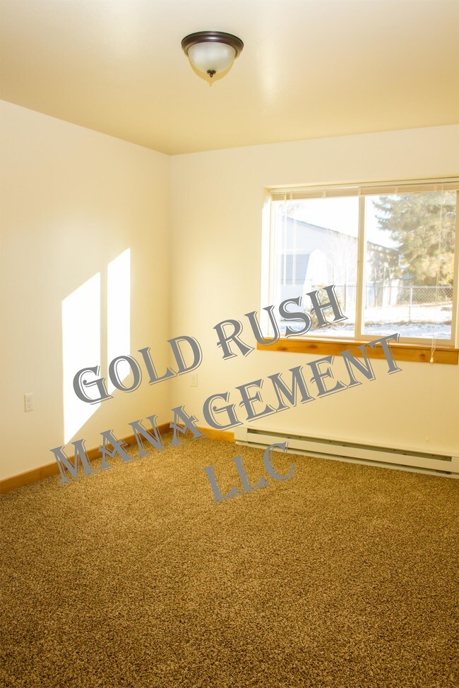 Building Photo - 2575 Westwood Loop