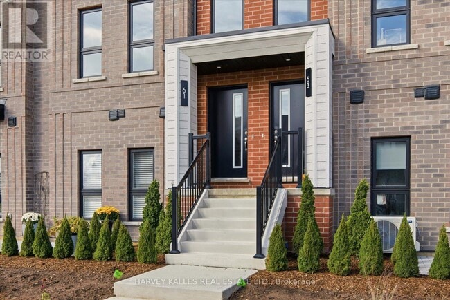 Building Photo - 61 Great Fls Blvd