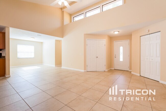 Foto del edificio - 1605 Long Pond Dr