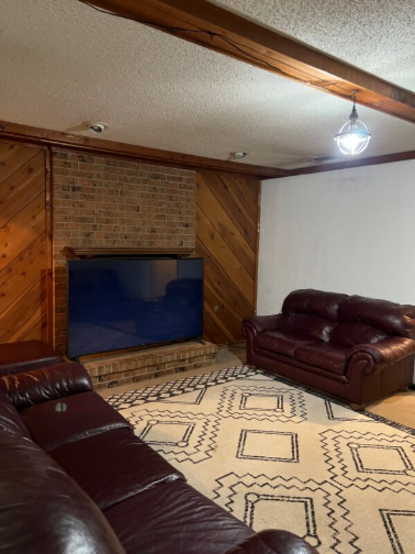 Building Photo - 3510 Greenridge Dr