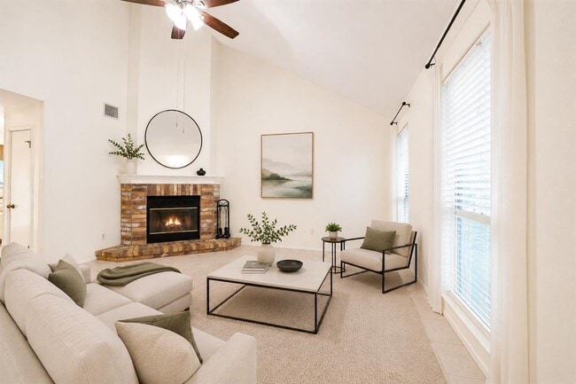Building Photo - 8417 Avocet Dr